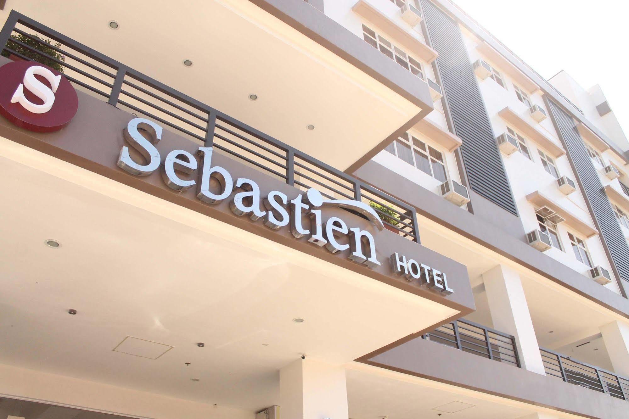 Sebastien Hotel Lapu-Lapu City Kültér fotó